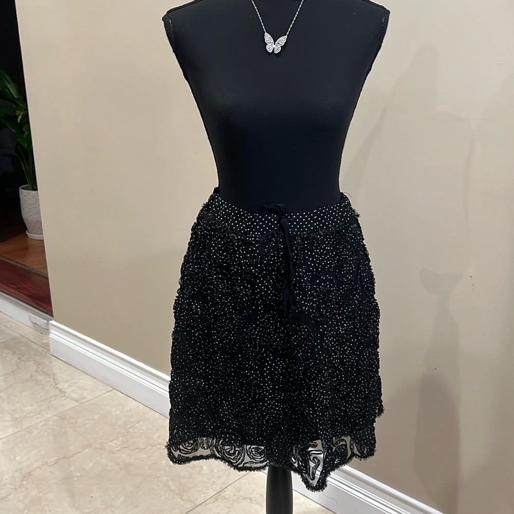 Studio M Black White Polka Dot Floral Appliqué Sheer Overlay Skirt